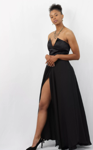 Robe bustier en soie noire