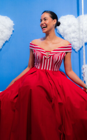 Robe Traditionnelle Malgache – Za Gasy Mitafy Lamba Landy